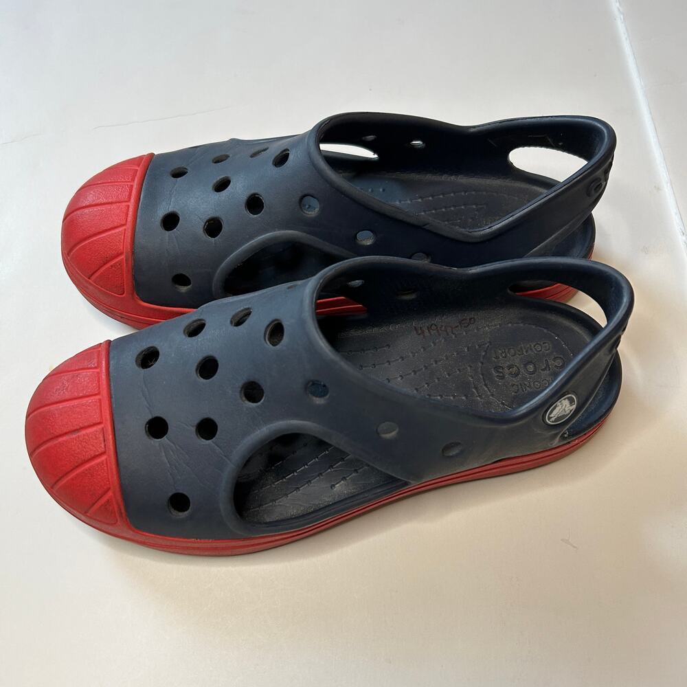 Crocs Bump It Blue/Red Rubber Slip-On Sandals 3 - Picture 2 of 5